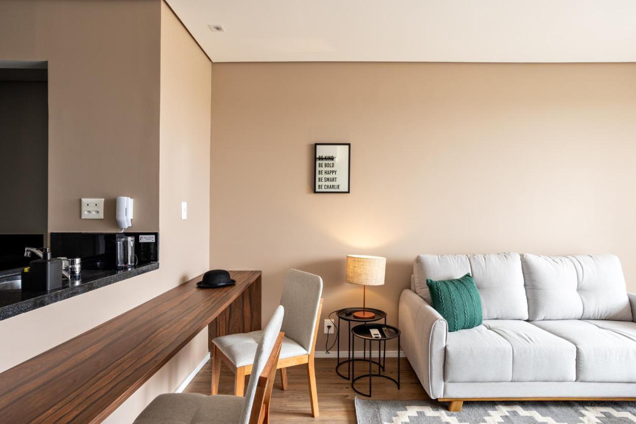 Charlie Jockey Pinheiros Appartement São Paulo Buitenkant foto